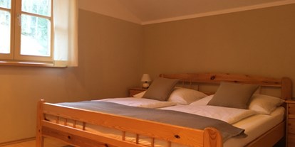 Urlaub auf dem Bauernhof - Mithilfe beim: Heuernten - Österreich - Schlafzimmer Himmelalm - Büchlhof 
