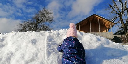Urlaub auf dem Bauernhof - Fahrzeuge: Heuwender - Vorarlberg - Winter am Wiesenhof - Wiesenhof Rusch