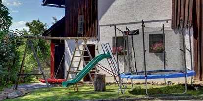 Urlaub auf dem Bauernhof - Art der Unterkunft: Ferienwohnung - Bayern - Spielpaltz - Ferienhof Landhaus Guglhupf