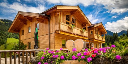 Urlaub auf dem Bauernhof - Jahreszeit: Herbst-Urlaub - Salzburg - Außenansicht - Öko-Appartements Biobauernhof "Fallhaus"