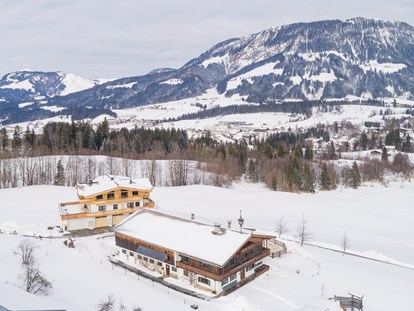 Urlaub auf dem Bauernhof - Alpen - Winterfoto - Biobauernhof Mittermoos