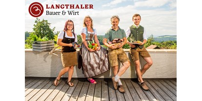 vacanza in fattoria - Langlaufen - Bassa Austria - Fam. Langthaler 
Claudia, Sonja, Franz u. Patrik
 - Bauer&Wirt Langthaler