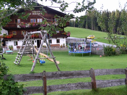 Urlaub auf dem Bauernhof - Art der Unterkunft: Ferienwohnung - Viel Platz zum Spielen und Genießen direkt am Haus - Erbhof "Achrainer-Moosen"