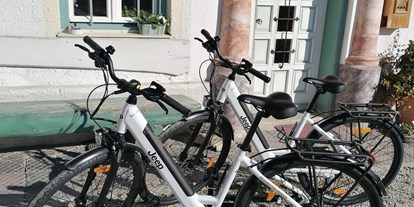 Urlaub auf dem Bauernhof - Stromanschluss: für E-Bikes - Bayern - Ferienhof Moyer