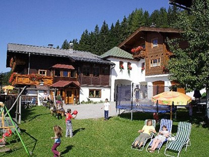 Urlaub auf dem Bauernhof - Umgebung: Urlaub in den Wäldern - Salzburg - Ferienbauernhof Habersattgut