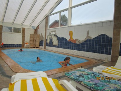 Urlaub auf dem Bauernhof - Art der Unterkunft: Zimmervermietung - Oberösterreich - Solargeheiztes Schwimmbad - Eselgut  mit  Donautraumblick