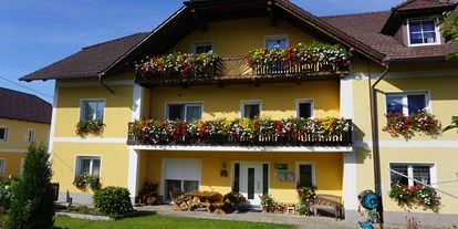 Urlaub auf dem Bauernhof - Umgebung: Urlaub in den Feldern - Oberösterreich - Sonnleitnerhof
