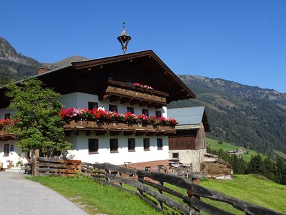Urlaub auf dem Bauernhof - Art der Landwirtschaft: Milchbauernhof - Salzburg - Sommerurlaub am Biobergbauernhof - Biohof Maurachgut