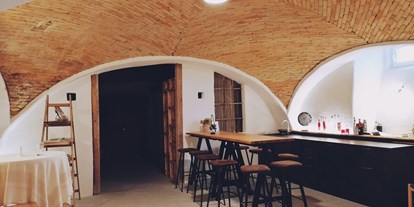 Urlaub auf dem Bauernhof - Frühstück - Oberösterreich - Kellergewölbe als Aufenthaltsraum für größere Gästegruppen oder Feierlichkeiten - Grafhaidergut