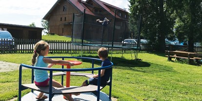 Urlaub auf dem Bauernhof - begehbarer Heuboden - St. Gertraud (Frantschach-St. Gertraud) - Spielplatz - BIO - Hotel - Alpengasthof Koralpenblick