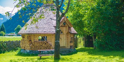 Urlaub auf dem Bauernhof - Art der Unterkunft: Ferienwohnung - Salzburg - Grillhütte - Schloss Saalhof