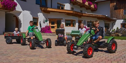 Urlaub auf dem Bauernhof - Spielzimmer - Tirol - moderner Furhpark für die Kinder - Bauernhof Leneler