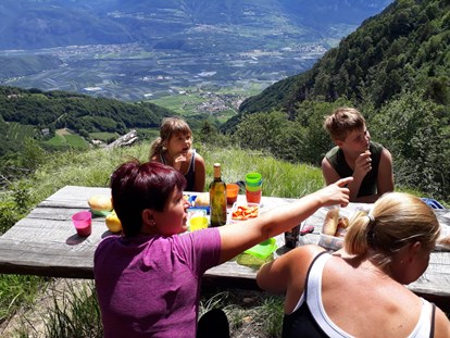 Urlaub auf dem Bauernhof - Stromanschluss: für E-Bikes - Kerschbamerhof im Süden Südtirols