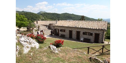 Urlaub auf dem Bauernhof - Fahrzeuge: Ballenpresse - Italien - Il nostro Paesaggio - Agriturismo Bartoli