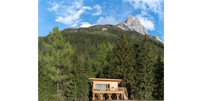 Urlaub auf dem Bauernhof - Preisniveau: exklusiv - Trentino-Südtirol - La casa sull'albero in estate - Fiores Eco-Green Agriturismo e Azienda Agricola Biologica