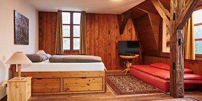 Urlaub auf dem Bauernhof - ideal für: Wellness - Schlafzimmer - Haus Oliver - Bernsteinland Wendorf
