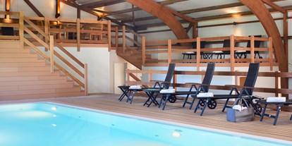 Urlaub auf dem Bauernhof - Schleswig-Holstein - Schwimmbad ist für unsere Gäste inklusive - Bauernhof Koehlbrandt