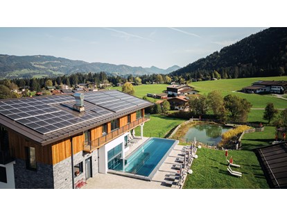 Urlaub auf dem Bauernhof - Alpen - Pool & Schwimmteich - Feriengut Unterhochstätt