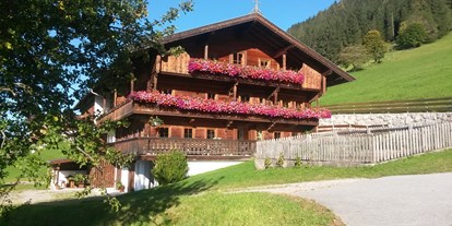 Urlaub auf dem Bauernhof - erreichbar mit: Bus - Tirol - Erholung pur-inmitten der natur - Alstenhof