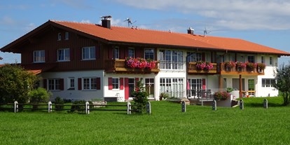 Urlaub auf dem Bauernhof - Tiere am Hof: Streicheltiere - Bayern - Ferienhof Greis