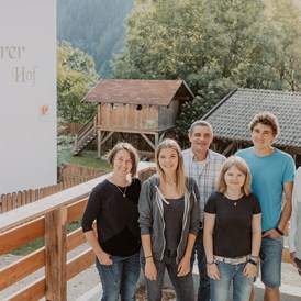 Ferien Bauernhof: Familie Vanzetta, Margareth, Elisabeth, Werner, Christina, Paul und Toni - Gogerer Hof